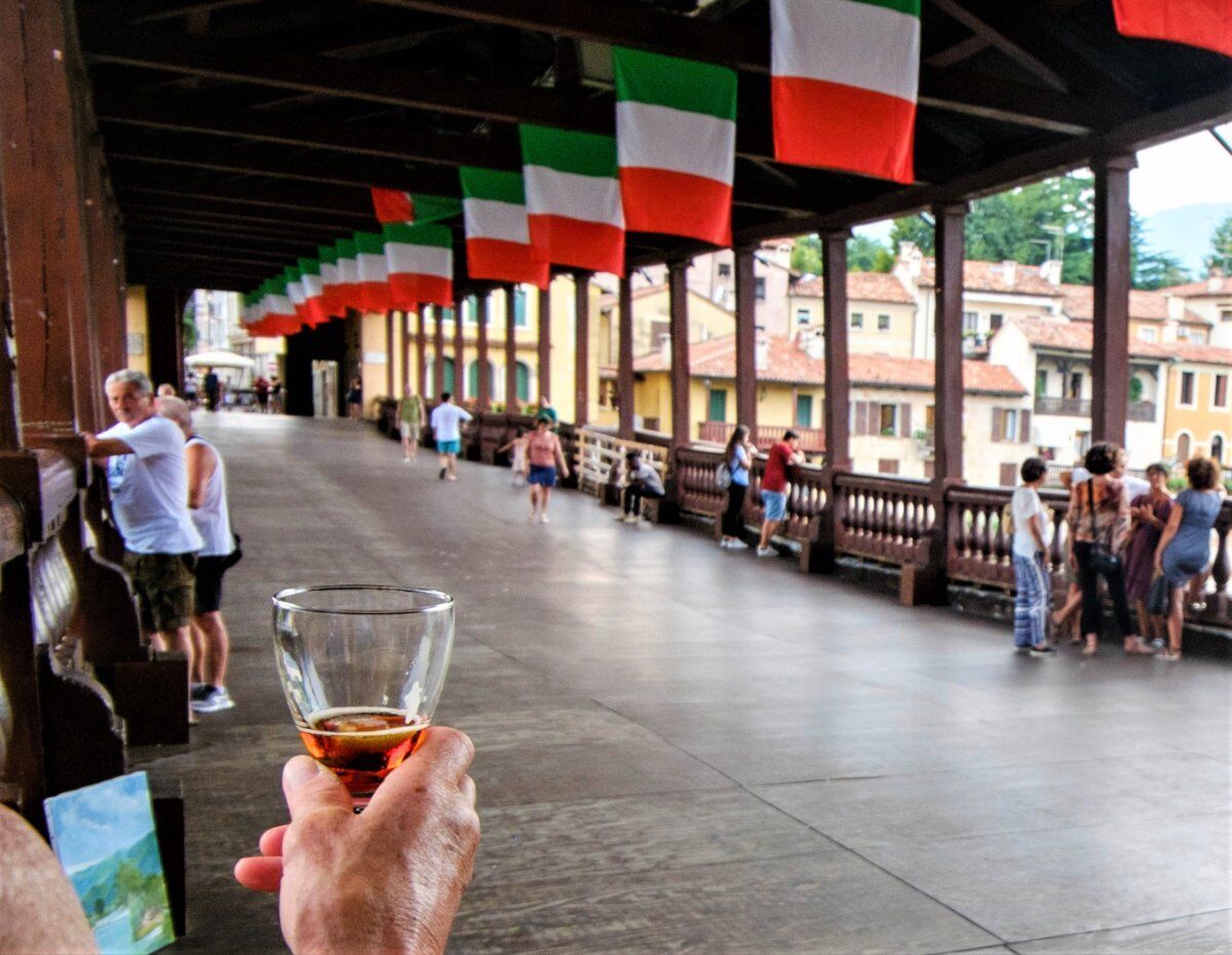 Passeggiata nella storia e nei sapori di Bassano del Grappa desktop picture