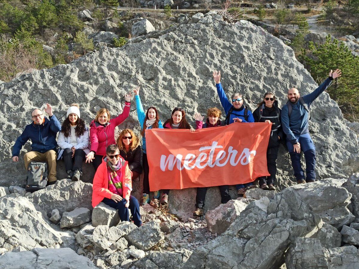 Il Lago di Toblino e il suo incantevole Castello Il Lago di Toblino e il suo incantevole Castello desktop picture