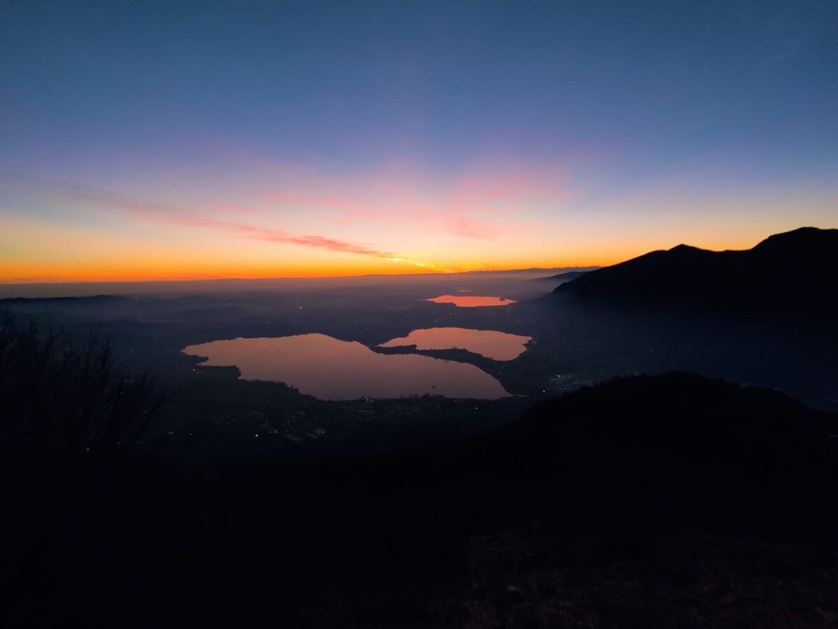 Escursione al Tramonto in Vetta al Monte Barro desktop picture