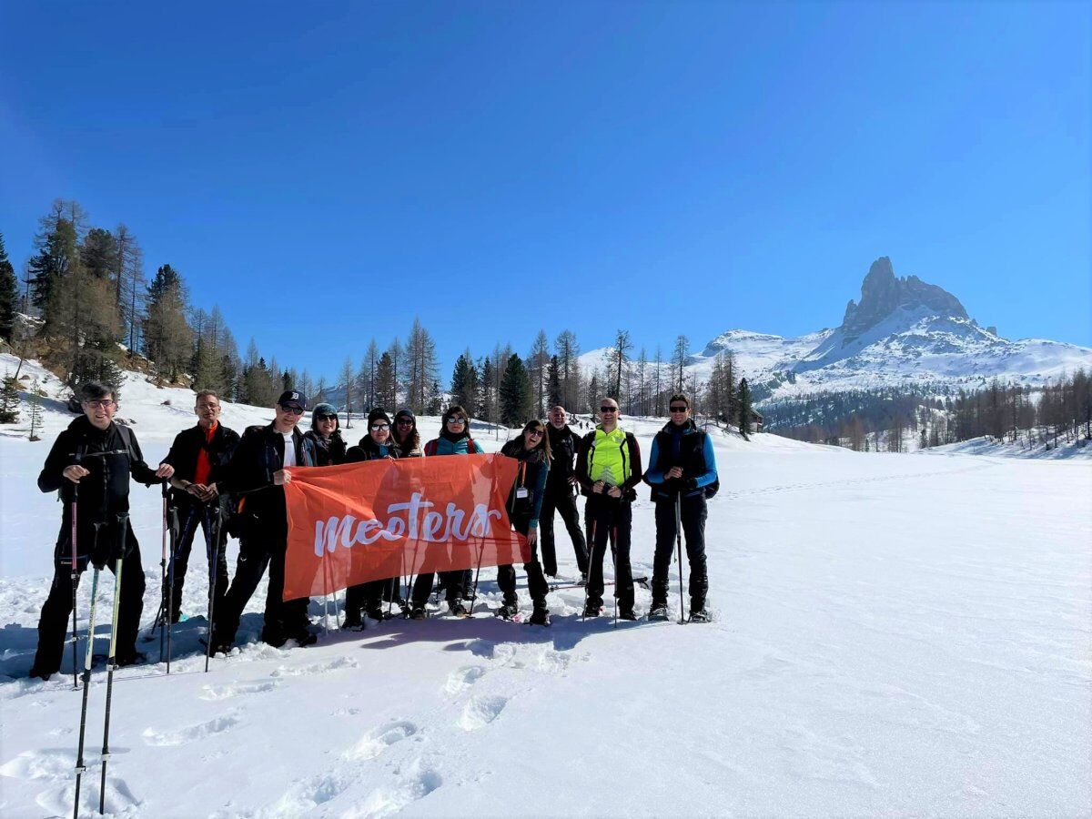 Ciaspolata a Croda da Lago: tra incredibili scenari desktop picture