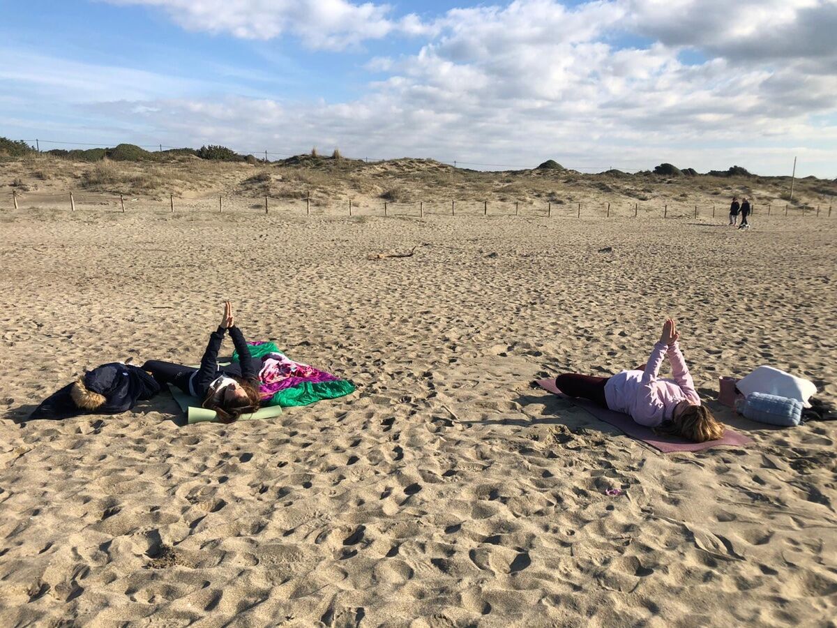 Yoga tra le Dune e il Mare di Castel Porziano Yoga tra le Dune e il Mare di Castel Porziano desktop picture