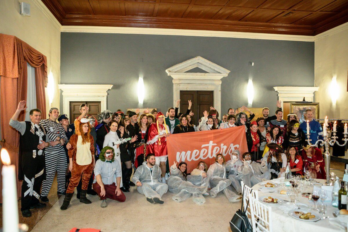 Festa di Carnevale a Villa Godi Malinverni con pernottamento e passeggiata a Marostica Festa di Carnevale a Villa Godi Malinverni con pernottamento e passeggiata a Marostica desktop picture