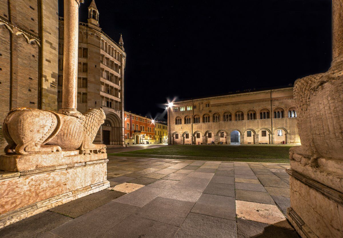 Festa della Donna: Aperitivo a Parma Festa della Donna: Aperitivo a Parma desktop picture
