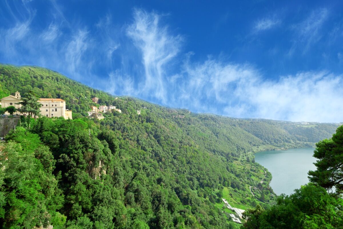 Escursione al Maschio delle Faete tra le Vette dei Castelli Romani Escursione al Maschio delle Faete tra le Vette dei Castelli Romani desktop picture