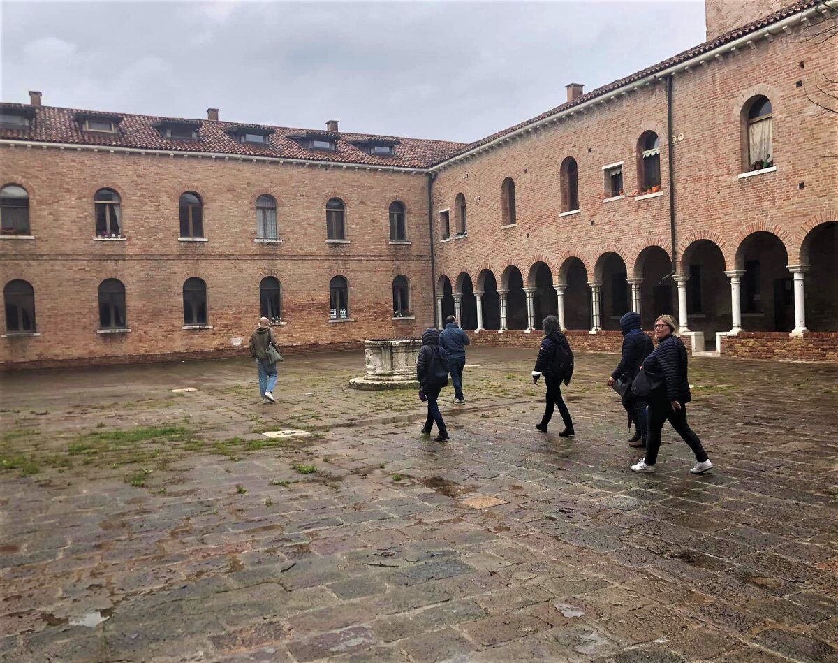 Tour guidato nell'Isola della Giudecca desktop picture