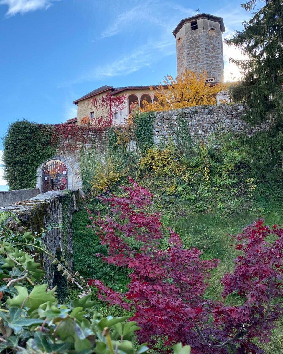 Halloween in Val di Non: la magia del Foliage in Trentino desktop picture