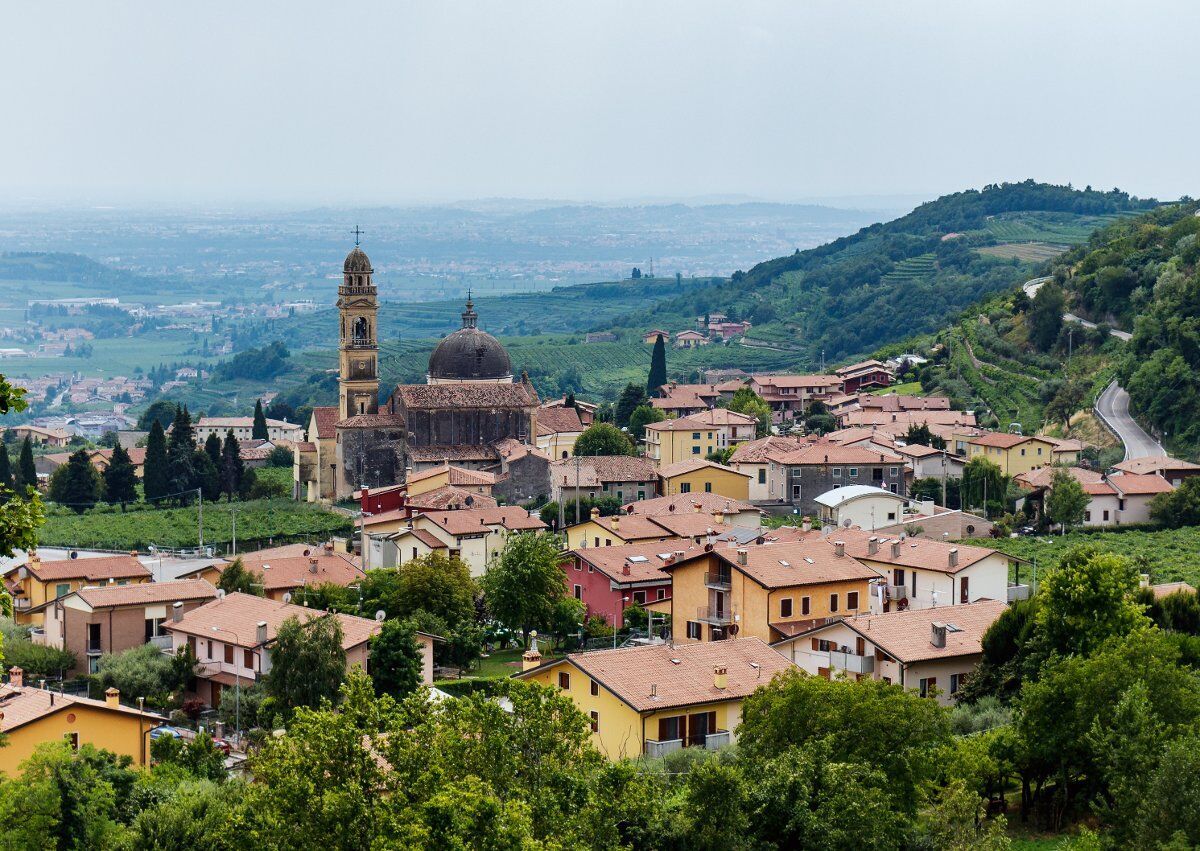 Passeggiata a Marano di Valpolicella con Degustazione in Cantina Passeggiata a Marano di Valpolicella con Degustazione in Cantina desktop picture