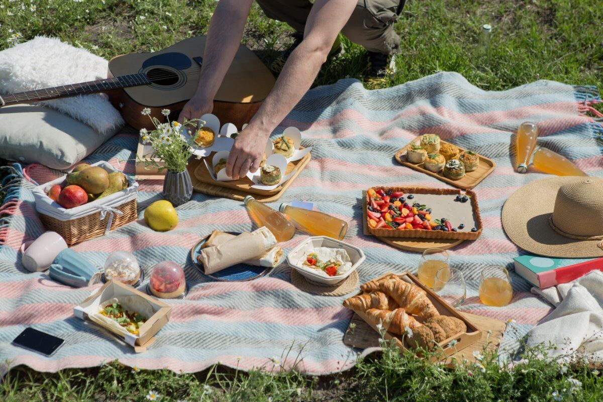 Camminata e Picnic di Pasquetta tra le Orchidee in Fiore del Monferrato desktop picture