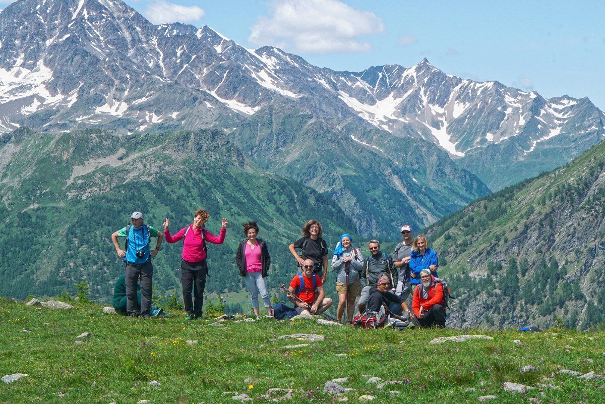Trekking in Val Bognanco: L’incontaminata Valle delle Cento Cascate Trekking in Val Bognanco: L’incontaminata Valle delle Cento Cascate desktop picture