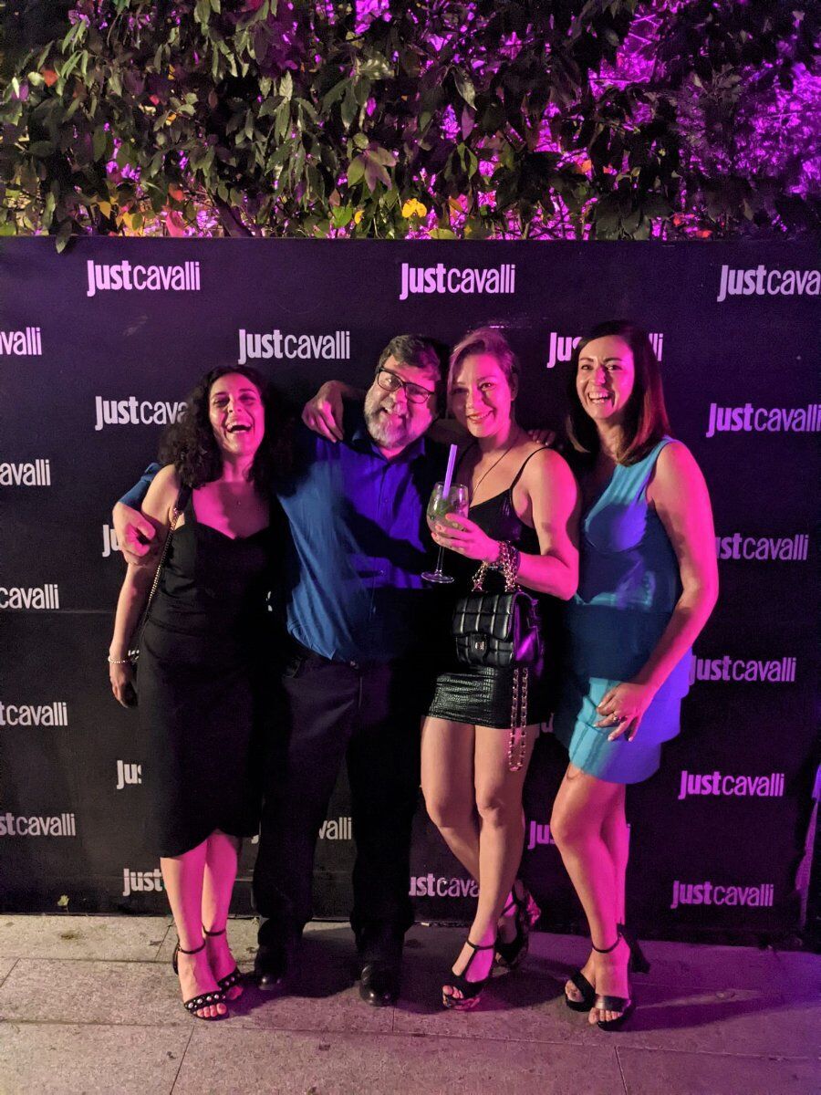 Apericena con Serata al Just Me di Milano Apericena con Serata al Just Me di Milano desktop picture