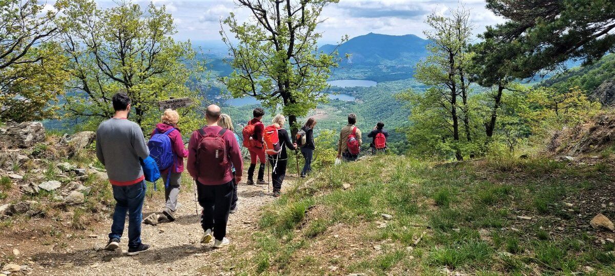 Escursione alla Sacra di San Michele: Il Simbolo del Piemonte desktop picture