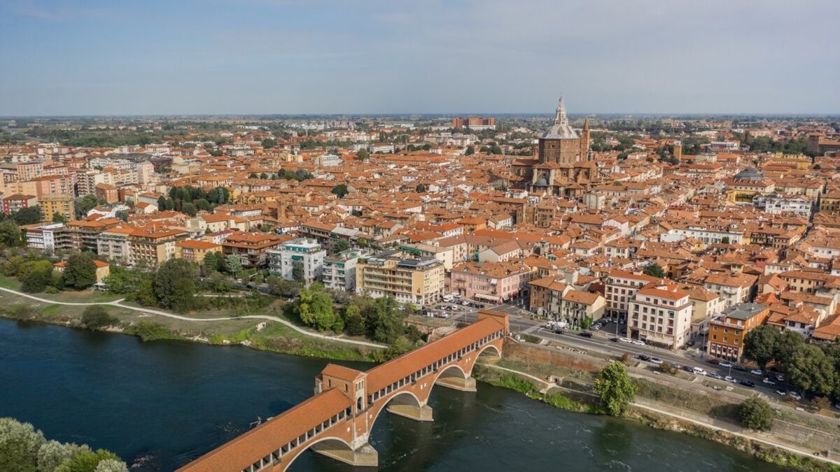 Tour alla scoperta di Pavia e della sua anima medievale desktop picture