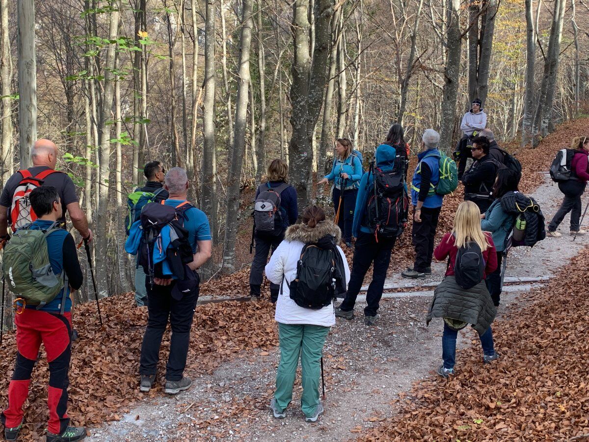 Trekking al Monte Manos con pranzo tipico in Trattoria Trekking al Monte Manos con pranzo tipico in Trattoria desktop picture