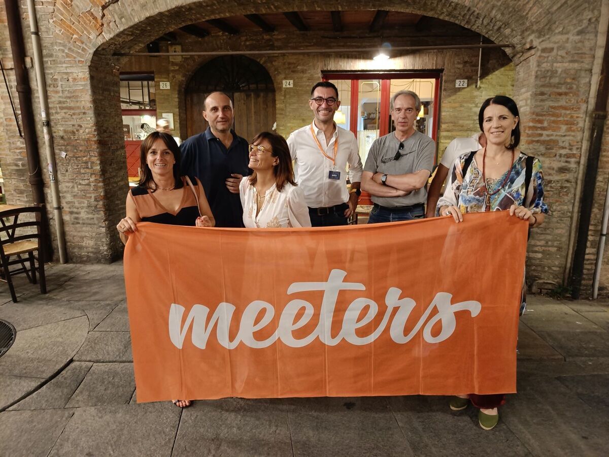 Aperitivo nel cuore di Modena Aperitivo nel cuore di Modena desktop picture