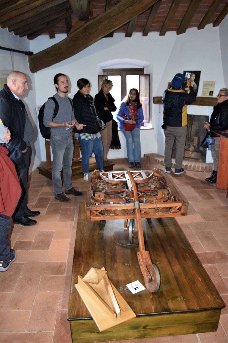 Tour del Mulino di Mora Bassa: le geniali invenzioni di Leonardo desktop picture