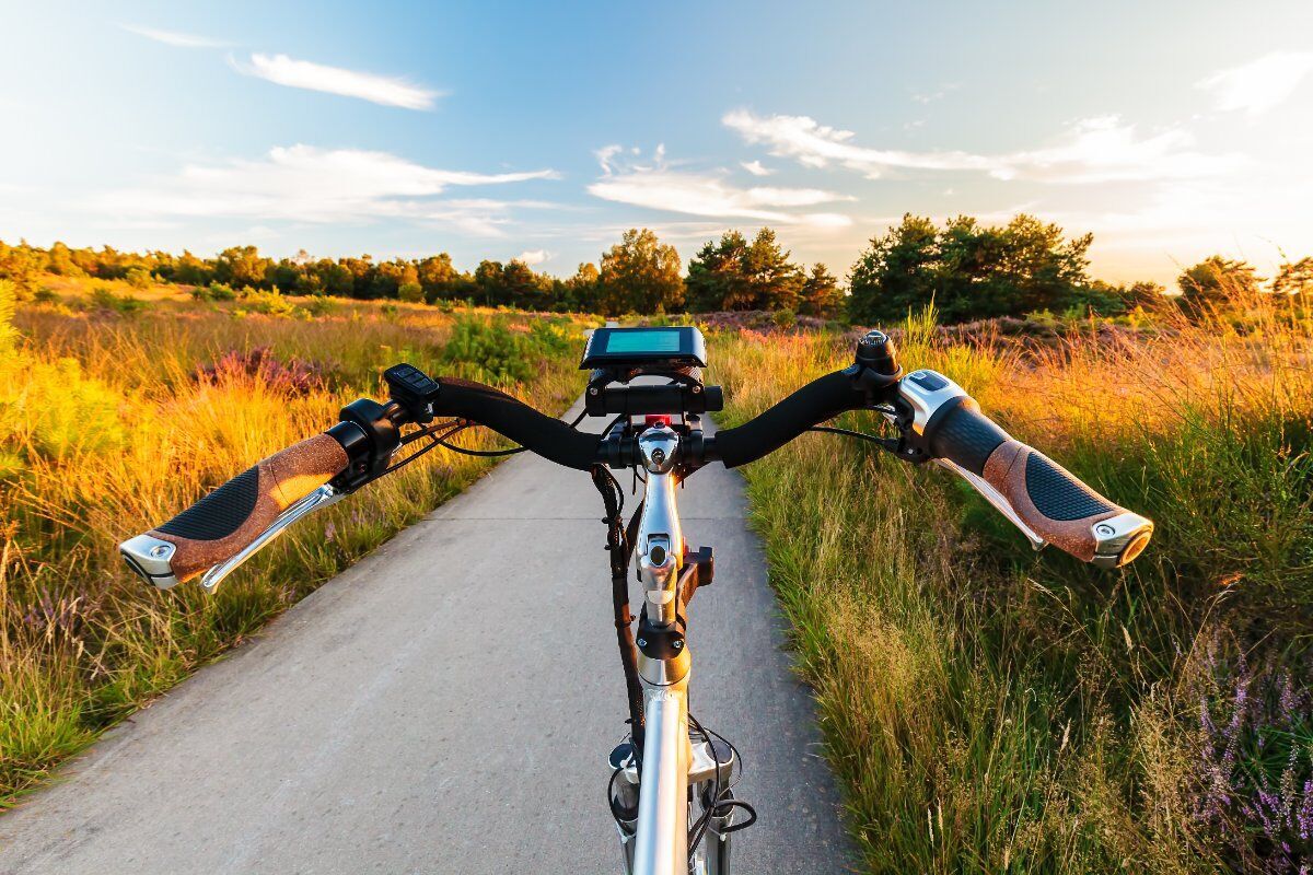 Fine Settimana in E-bike nella Riviera del Conero e “I Colli dell’Infinito” Fine Settimana in E-bike nella Riviera del Conero e “I Colli dell’Infinito” desktop picture