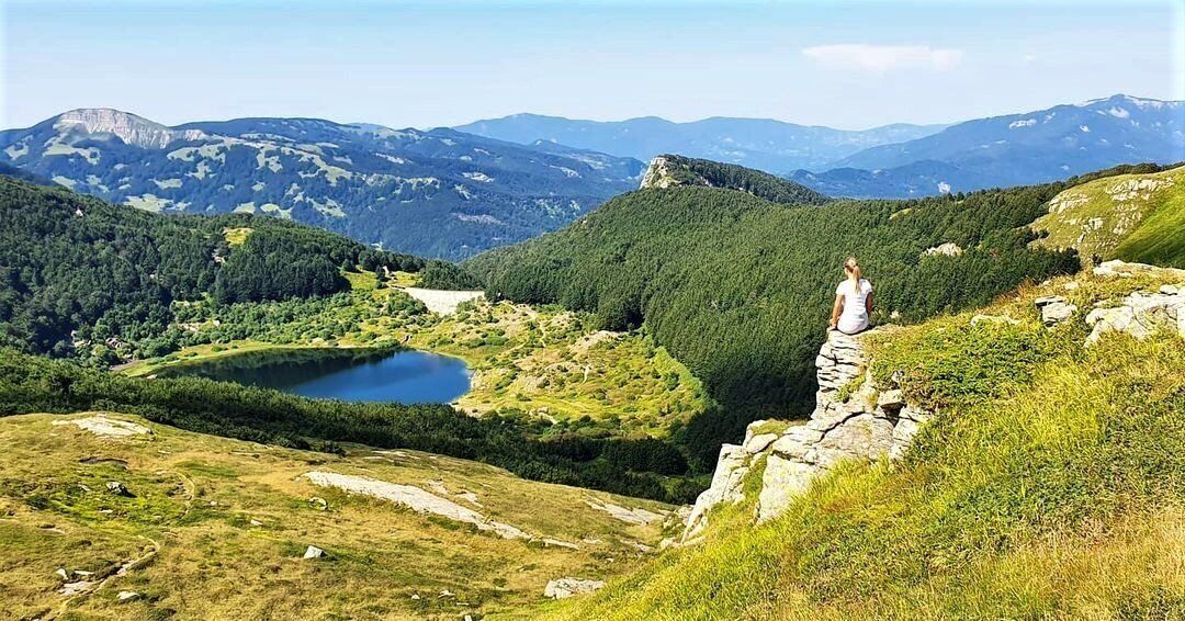 Trekking panoramico nel Parco dei 100 Laghi Trekking panoramico nel Parco dei 100 Laghi desktop picture