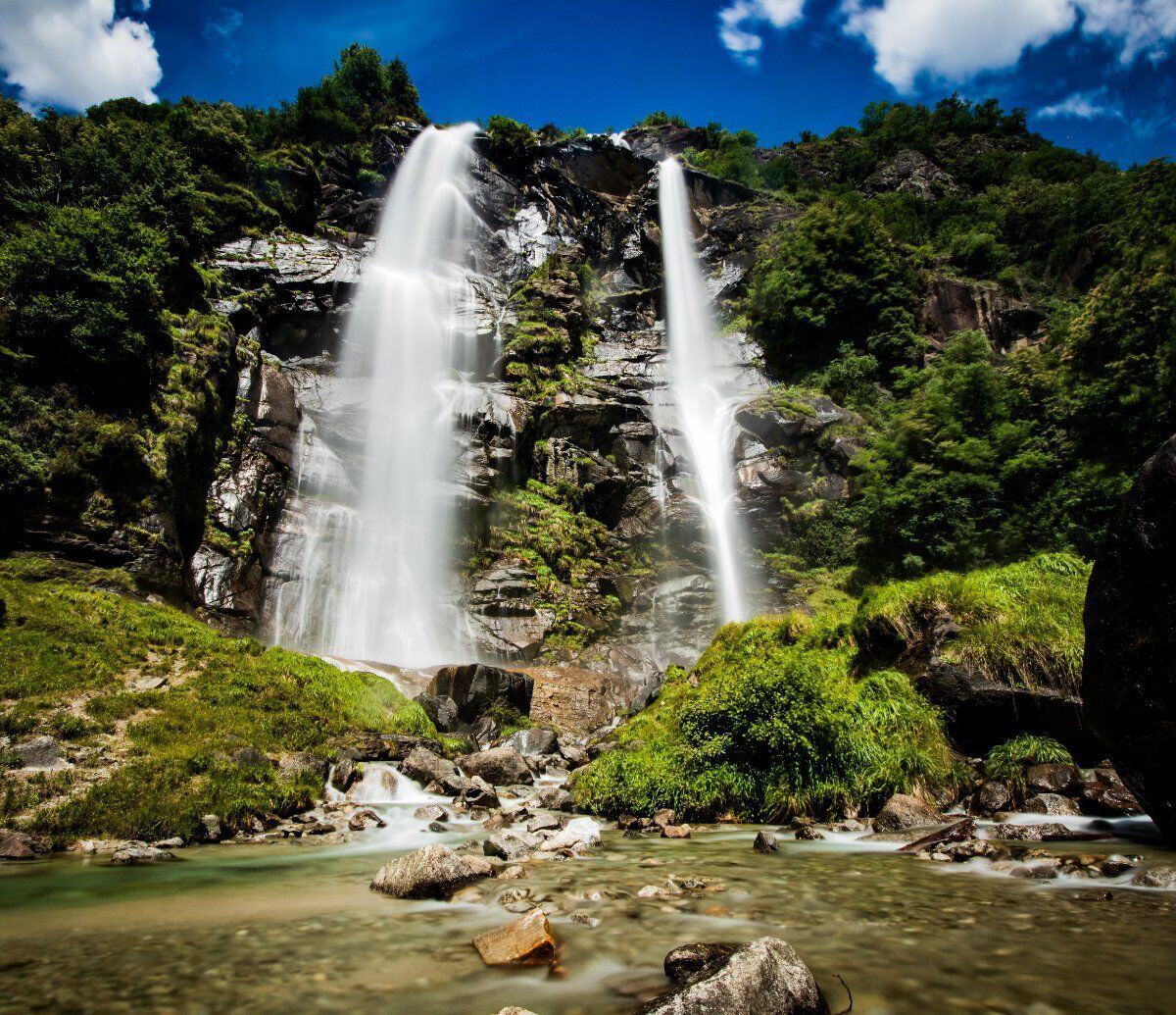 Trekking dalla Pompei delle Alpi alle cascate dell'Acquafraggia Trekking dalla Pompei delle Alpi alle cascate dell'Acquafraggia desktop picture