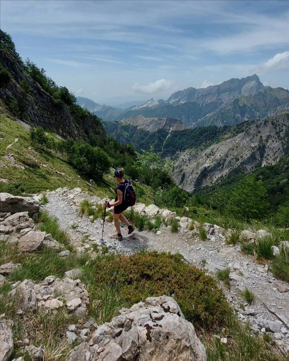 L’antica Via Vandelli: Trekking nell'Appennino Tosco-Emiliano desktop picture