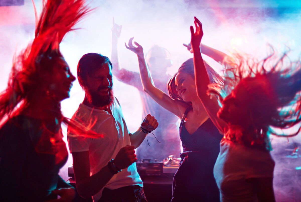 Party Night al Lyo di Roma con cena e Dj set Party Night al Lyo di Roma con cena e Dj set desktop picture