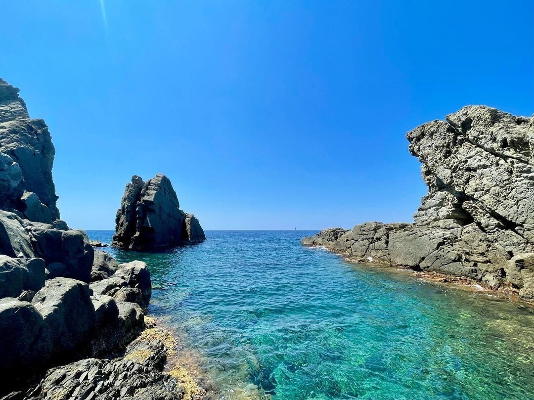 Escursione tra acqua e aria: kayak e snorkeling a Riva Trigoso Escursione tra acqua e aria: kayak e snorkeling a Riva Trigoso desktop picture