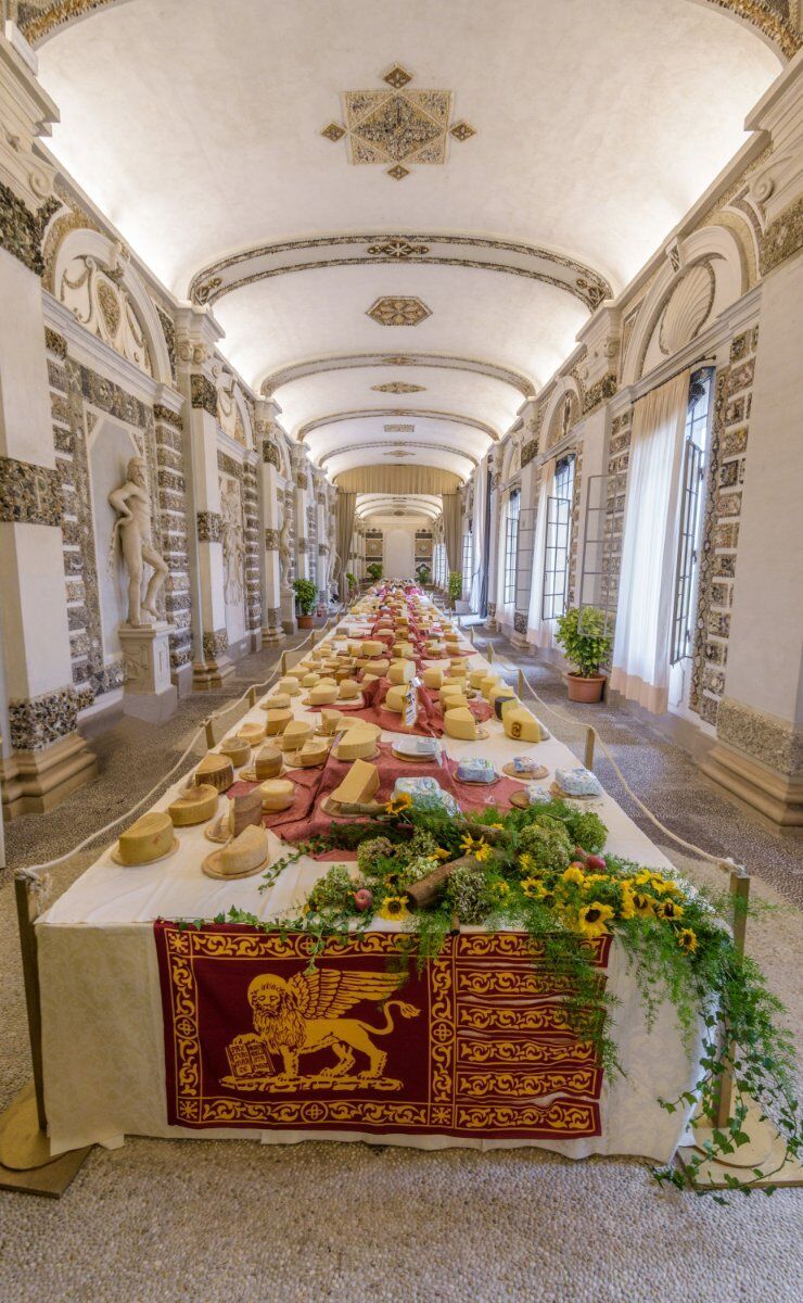 Tour in Villa Contarini con Degustazione di Formaggi d’eccellenza Tour in Villa Contarini con Degustazione di Formaggi d’eccellenza desktop picture