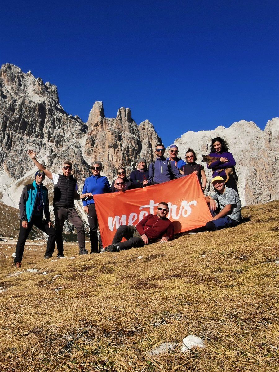 Dal Lago di Misurina alla Val Popena: Trekking tra i colori autunnali desktop picture