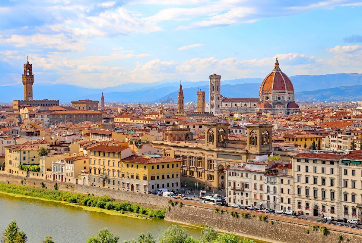 Tour sullo storico Treno di Dante: un viaggio da Firenze a Ravenna desktop picture