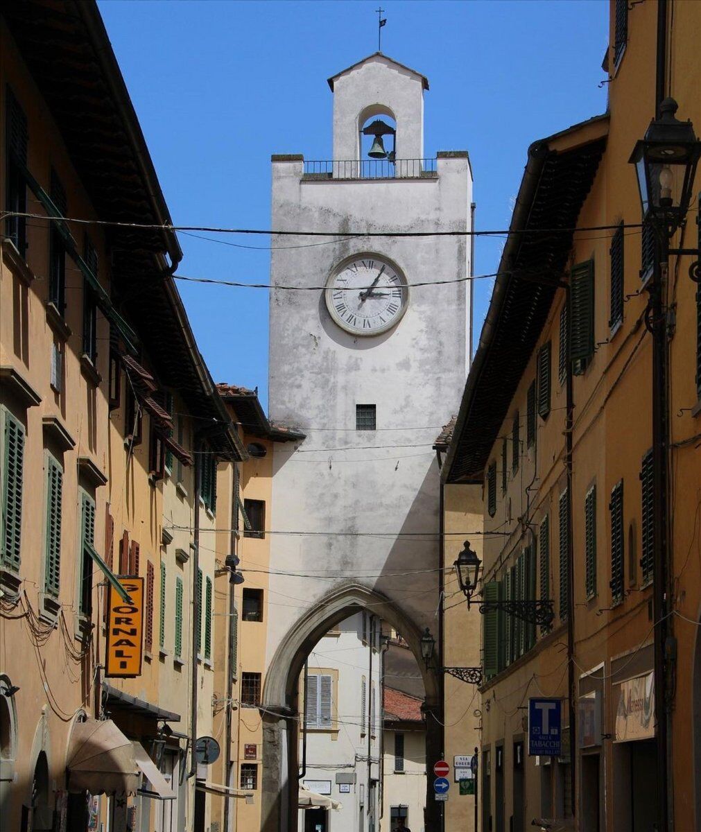 Tour sullo storico Treno di Dante: un viaggio da Firenze a Ravenna desktop picture