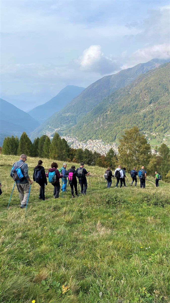 Trekking da Premana all’Alpe Ariale: tra i boschi della Val Marcia desktop picture