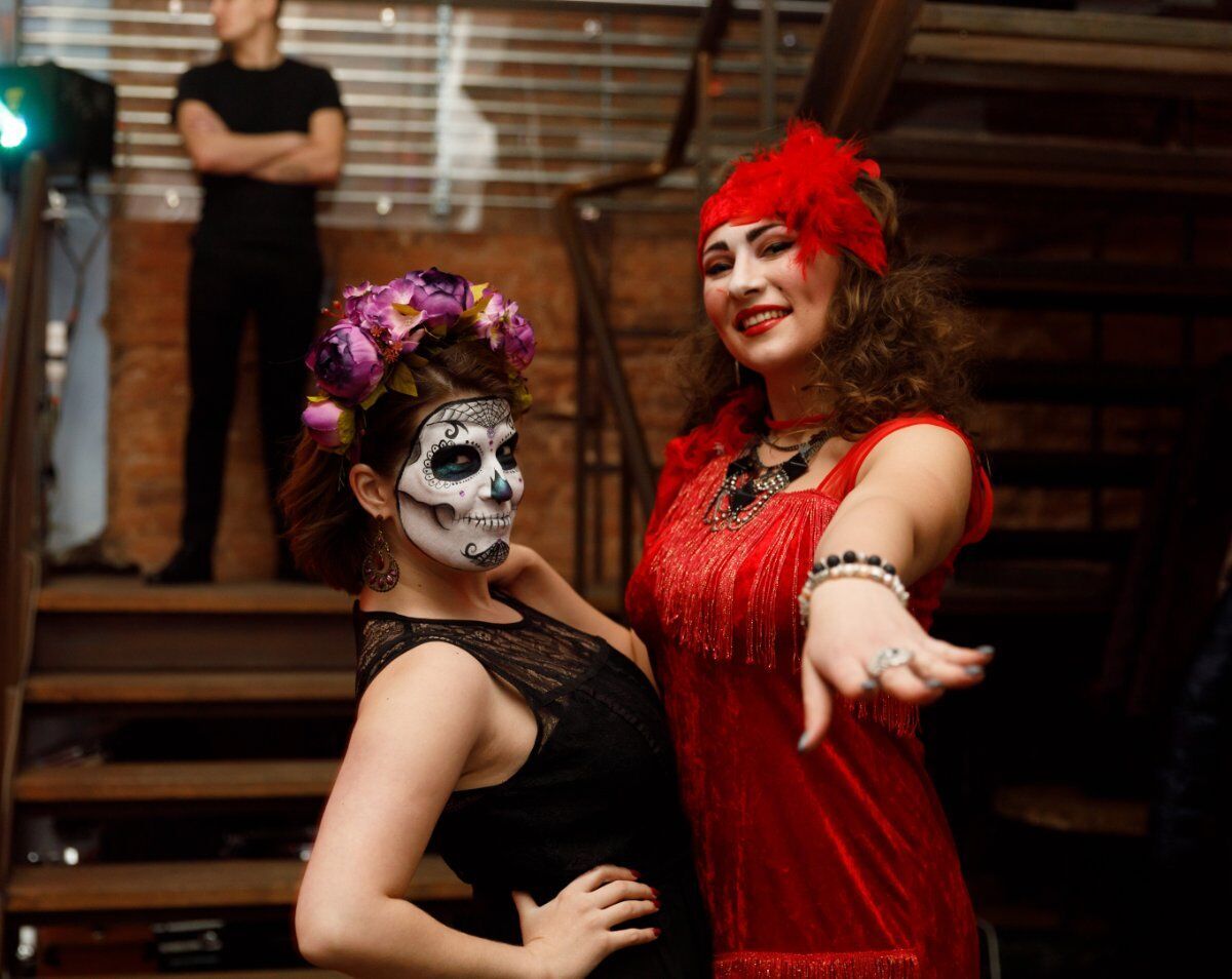 Halloween: serata in maschera con cena e musica al Lyo di Roma Halloween: serata in maschera con cena e musica al Lyo di Roma desktop picture