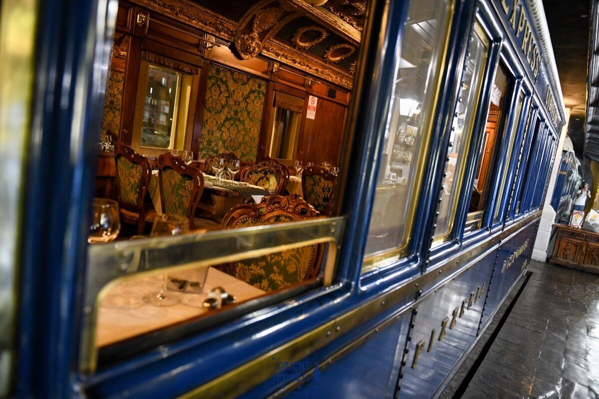 Cena con Delitto sull'Orient Express desktop picture