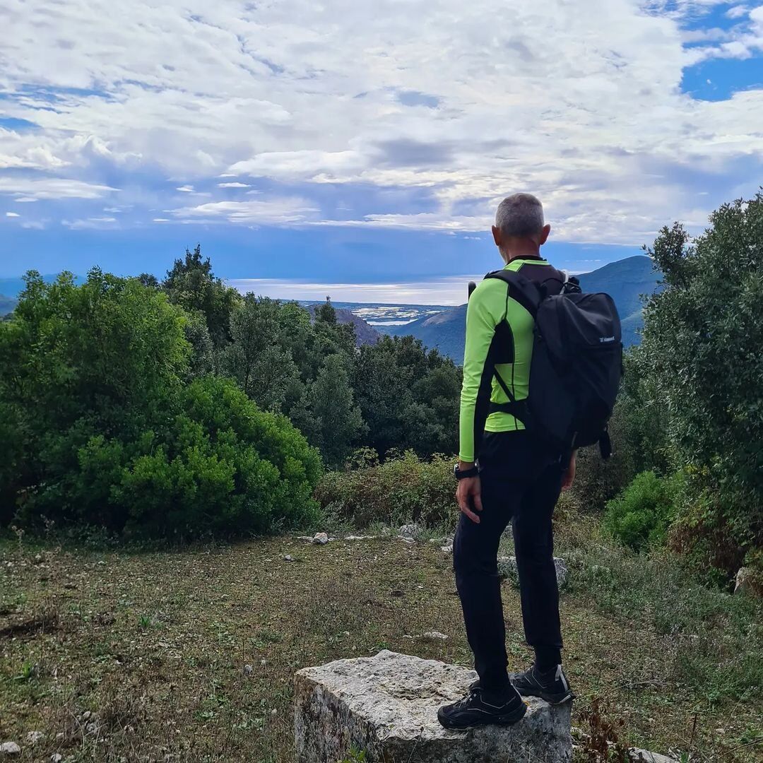 Trekking sul litorale laziale: il Monte delle Fate e le sue leggende Trekking sul litorale laziale: il Monte delle Fate e le sue leggende desktop picture