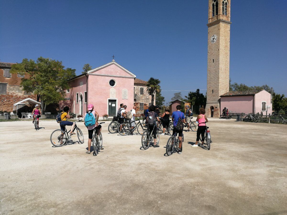 Bike Tour nella Laguna Nord di Venezia Bike Tour nella Laguna Nord di Venezia desktop picture