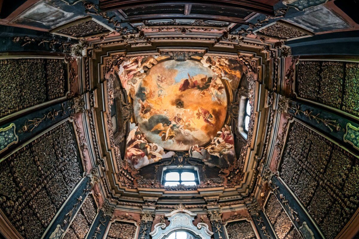 Visita guidata a Milano tra misteri e leggende Visita guidata a Milano tra misteri e leggende desktop picture