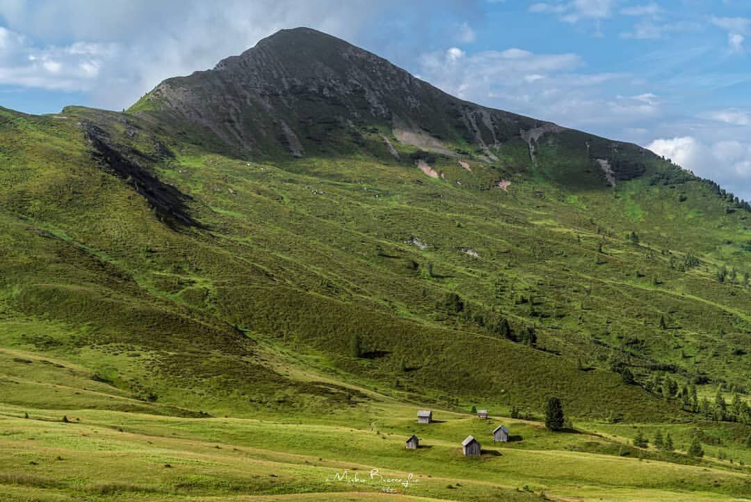 Trekking al Monte Pore: un balcone sulla Val Fiorentina e Fodòm desktop picture