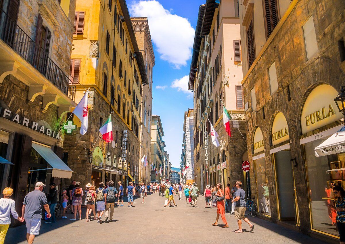 Passeggiata nel cuore di Firenze: la nascita del fiorentino desktop picture