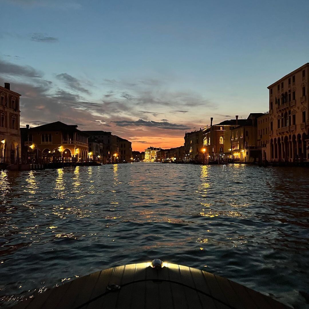 Bacaro Tour in barca tra i canali di Venezia Bacaro Tour in barca tra i canali di Venezia desktop picture