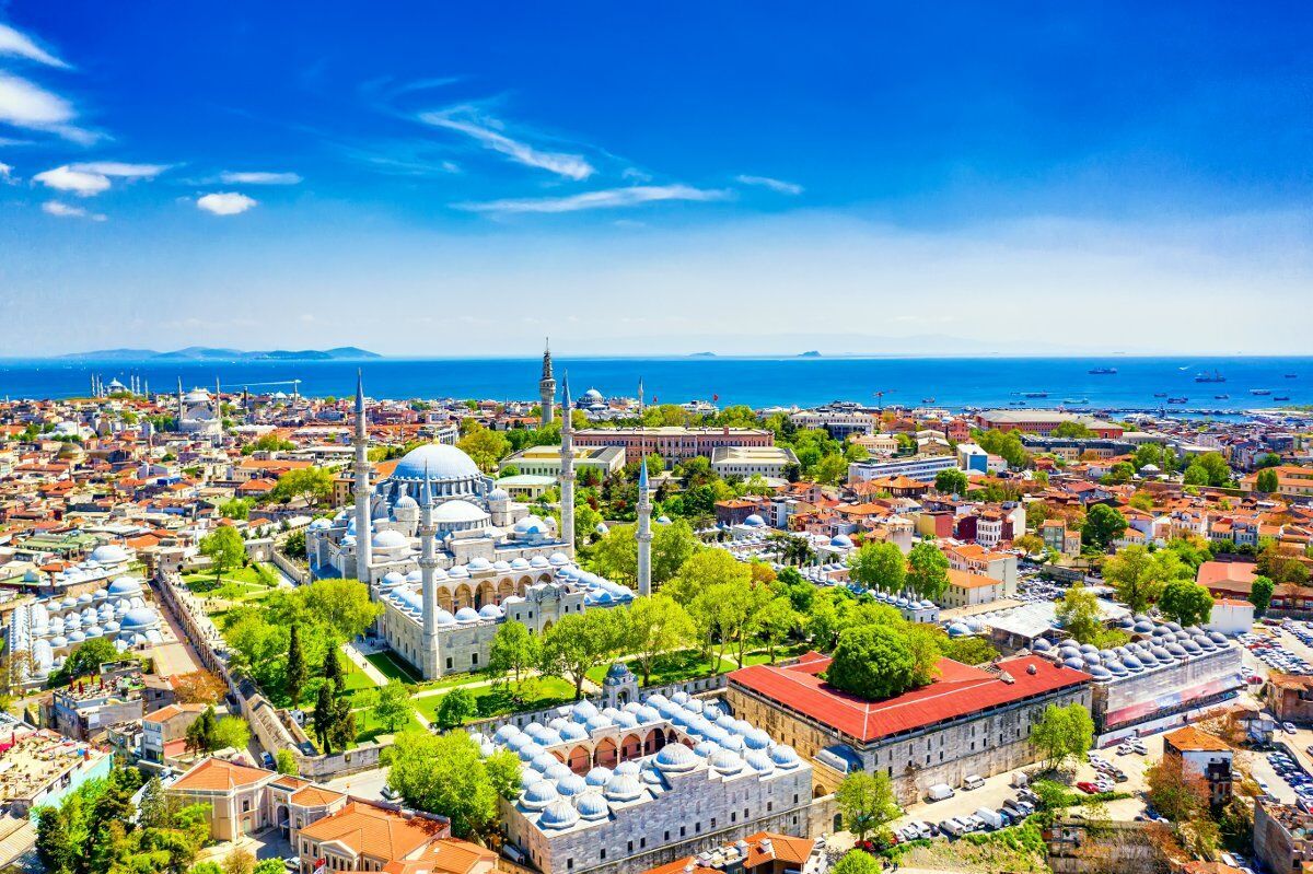 Viaggio di gruppo a ISTANBUL: tra Oriente e Occidente desktop picture