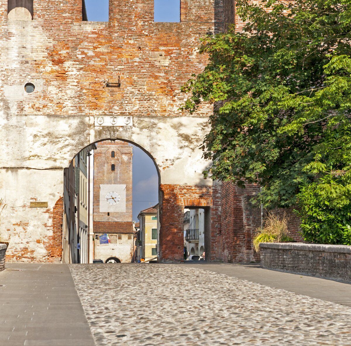 Caccia al Tesoro a Castelfranco Veneto, la Roccaforte di Treviso Caccia al Tesoro a Castelfranco Veneto, la Roccaforte di Treviso desktop picture