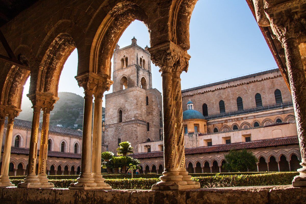 Ponte dell'Immacolata a Palermo: Tradizioni e Buon Cibo desktop picture