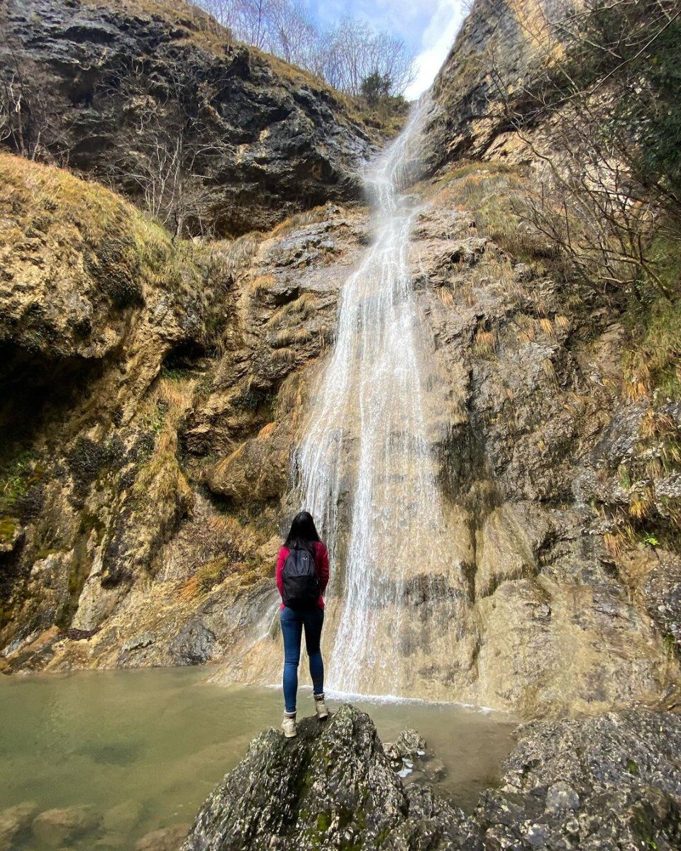 Trekking al Passo Spino: la meraviglia della migrazione autunnale Trekking al Passo Spino: la meraviglia della migrazione autunnale desktop picture