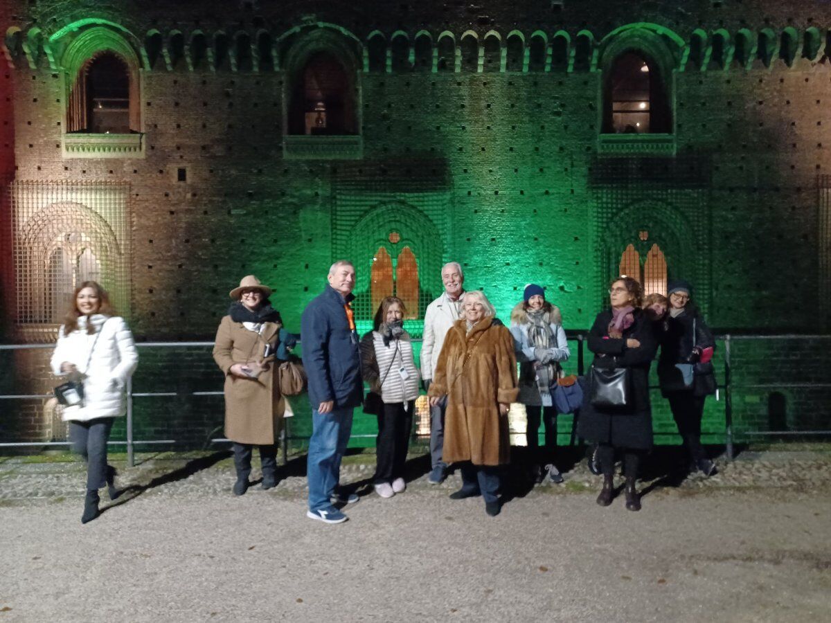 I Fantasmi di Milano: Tour guidato tra misteri e curiosità storiche desktop picture