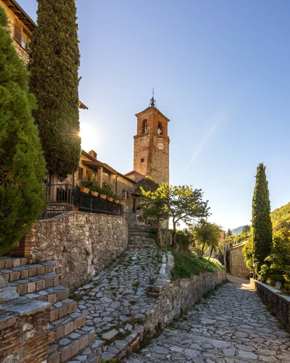 Camminata sui Monti Sabini: la Cappelletta di San Francesco desktop picture