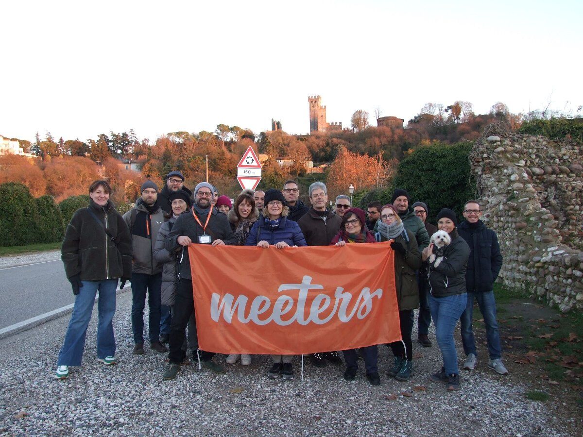 La Magia del Natale: Tour guidato da Valeggio sul Mincio a Borghetto desktop picture