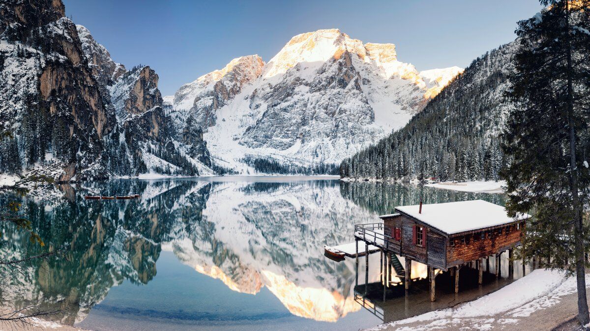 Fine Settimana al Lago di Braies e ai Mercatini di Natale desktop picture