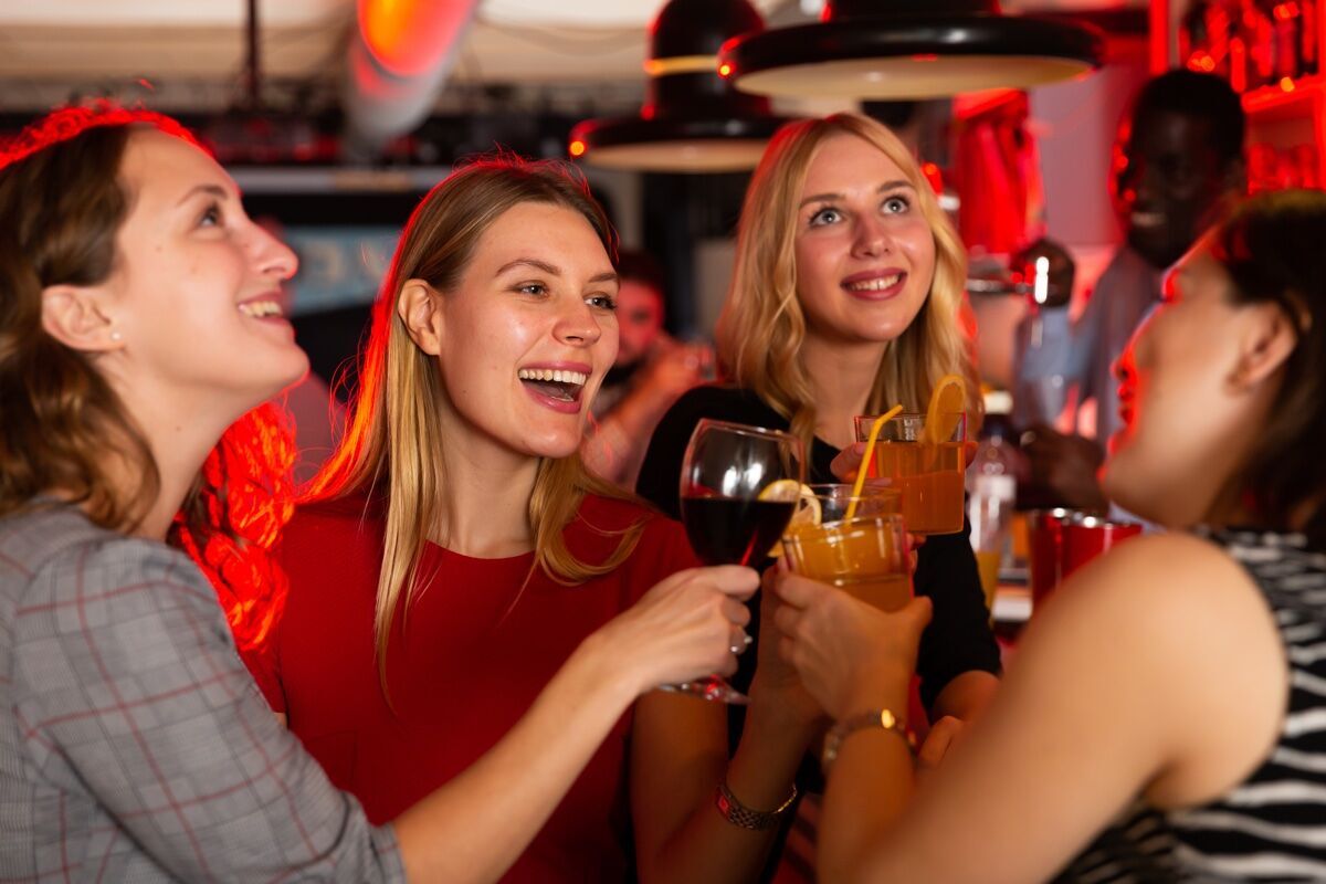 Festa dei Single: Aperitivo a Torino Festa dei Single: Aperitivo a Torino desktop picture