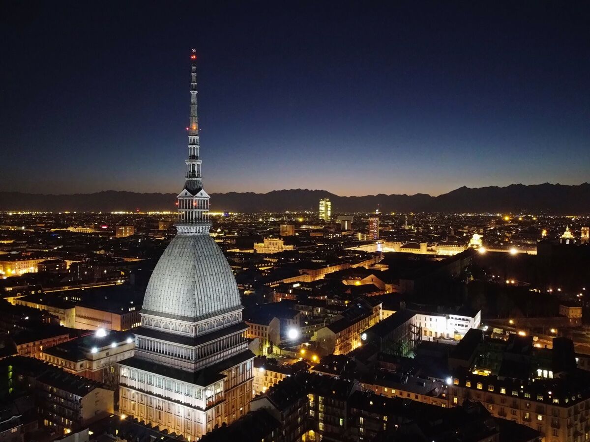 Festa dei Single: Aperitivo a Torino Festa dei Single: Aperitivo a Torino desktop picture