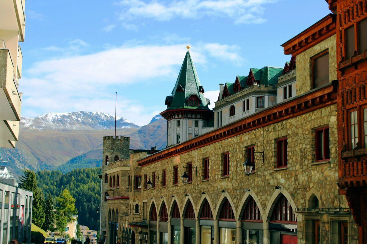 Weekend in Valtellina: Trenino Rosso del Bernina e degustazione vini Weekend in Valtellina: Trenino Rosso del Bernina e degustazione vini desktop picture