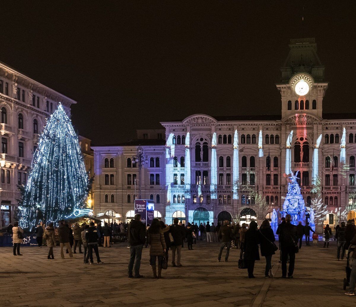 Tour guidato a tema natalizio: Trieste e i Luoghi di culto cristiani desktop picture